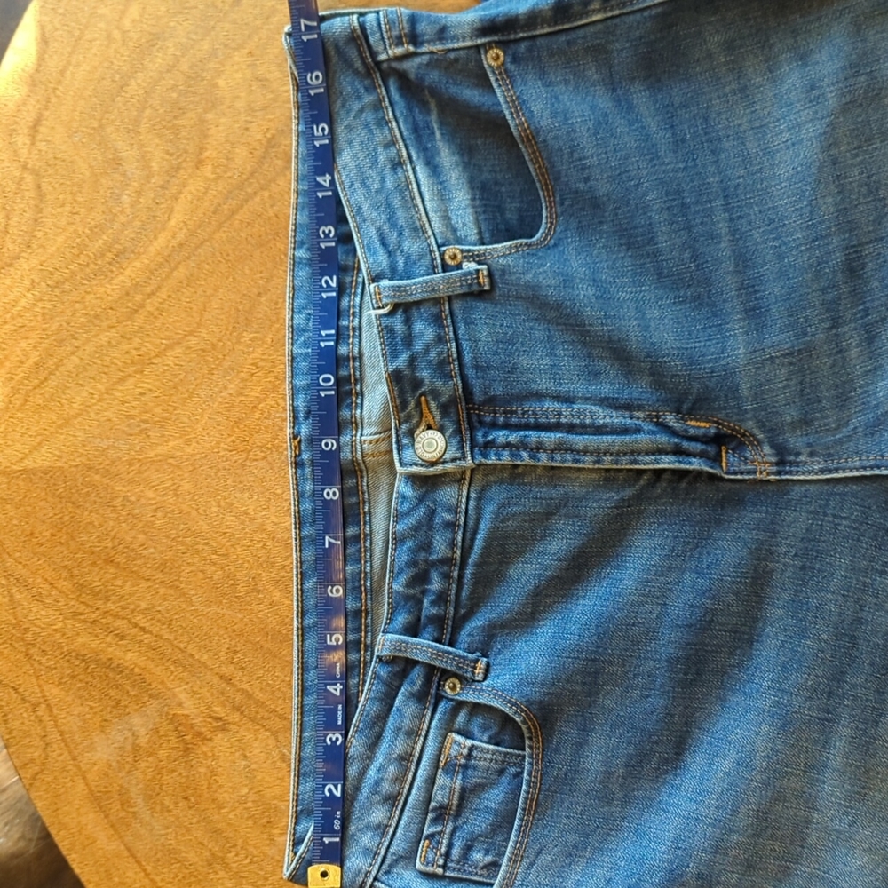 Old Navy Power Straight - Picture 6 of 7